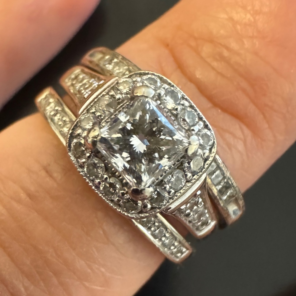 White Gold & Canadian Diamond Bridal Set
